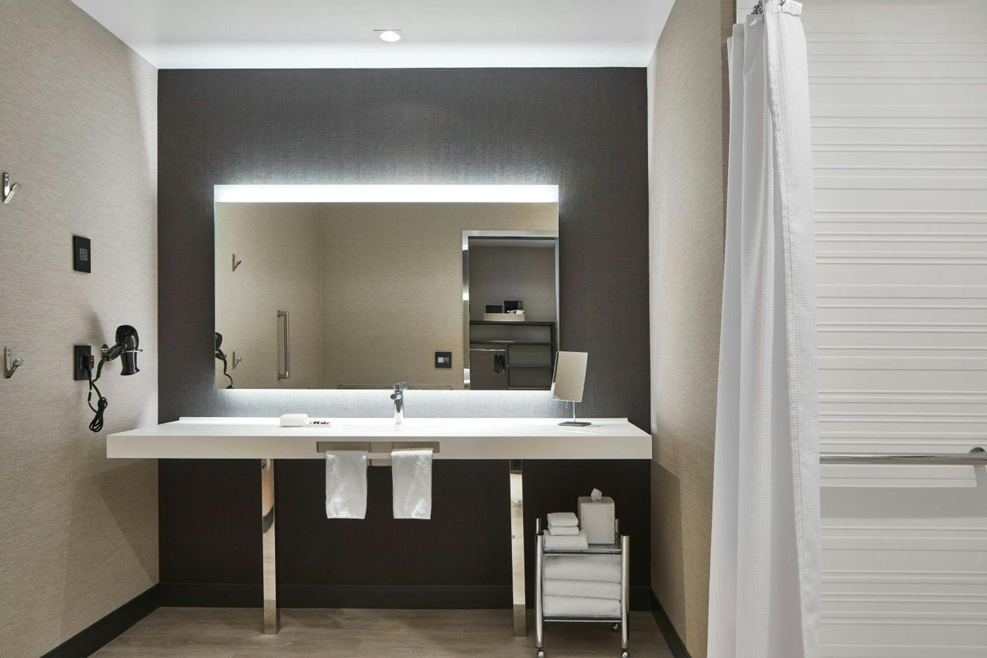 Ac Hotel By Marriott Sacramento Extérieur photo
